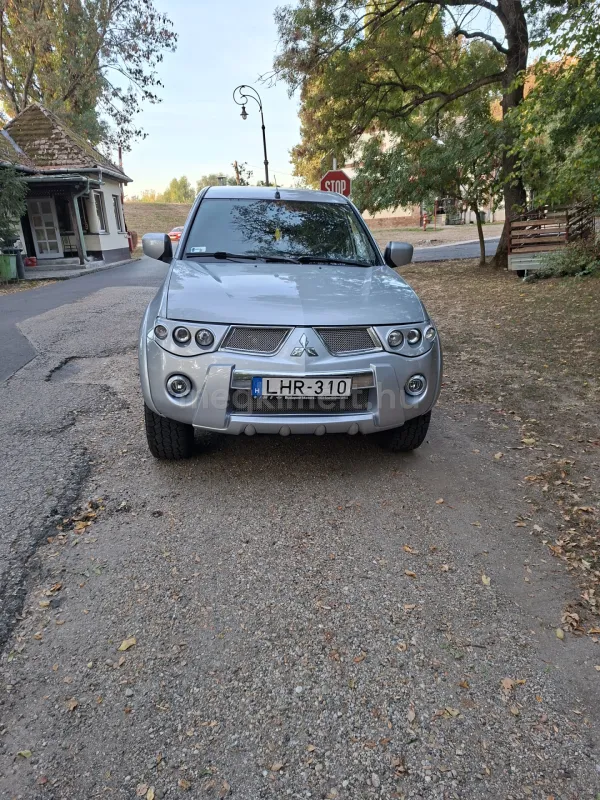 Mitsubishi L200 2008