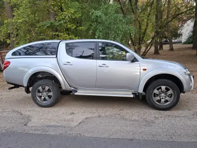 Mitsubishi L200 2008 (miniatűr)
