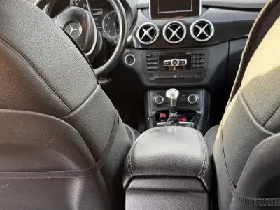 Mercedes-Benz B 180 2014 (miniatűr)