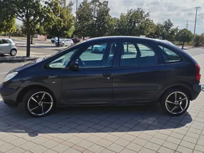 Citroën Xsara Picasso 2003 (miniatűr)