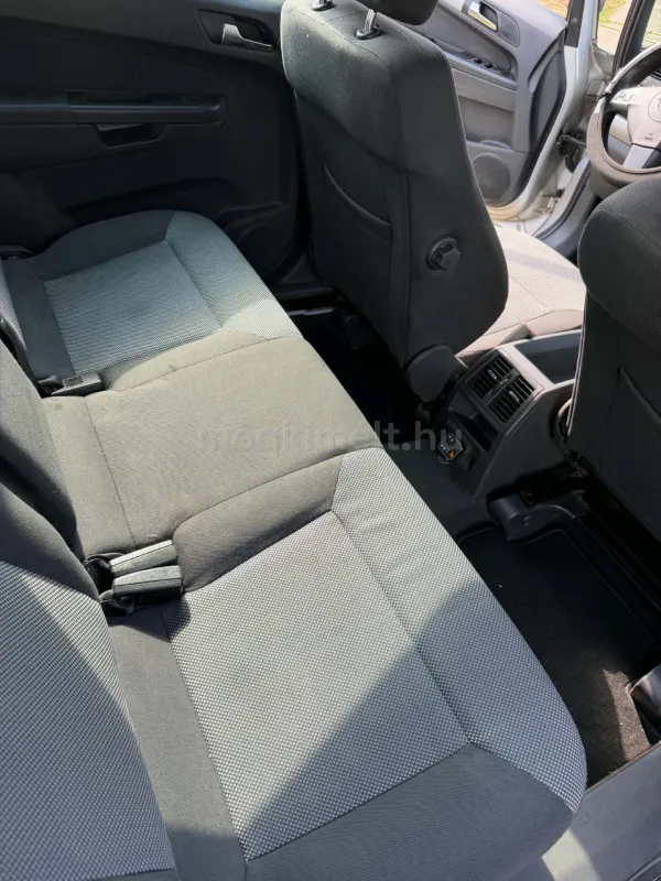 Opel Zafira 2009