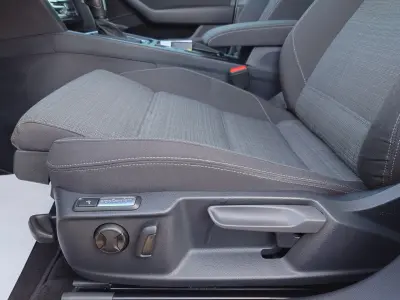 Volkswagen Passat 2022 (miniatűr)