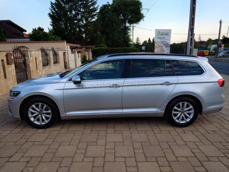 Volkswagen Passat 2022