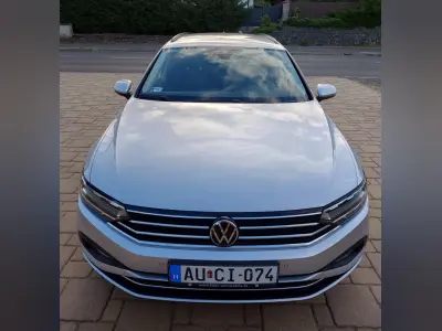 Volkswagen Passat 2022 (miniatűr)