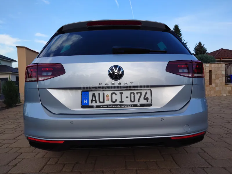Volkswagen Passat 2022