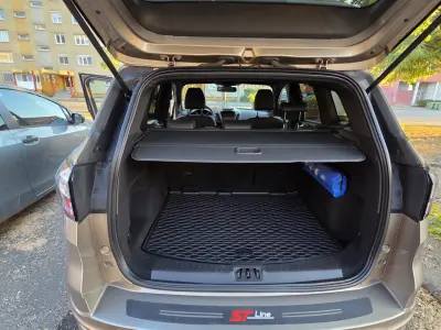 Ford Kuga 2019 (miniatűr)