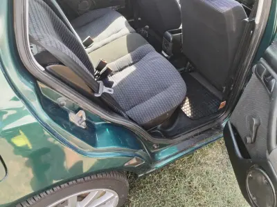 Volkswagen Vento 1997 (miniatűr)