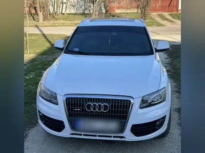 Audi Q5 2011 (miniatűr)