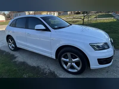 Audi Q5 2011 (miniatűr)