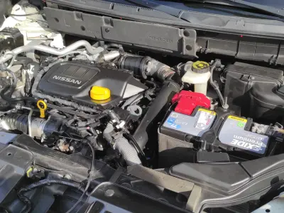 Nissan X-Trail 2016 (miniatűr)