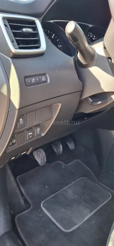 Nissan X-Trail 2016
