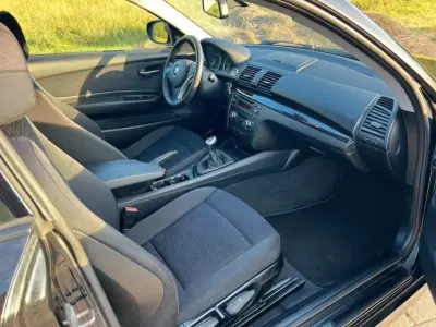 BMW 118 2011 (miniatűr)