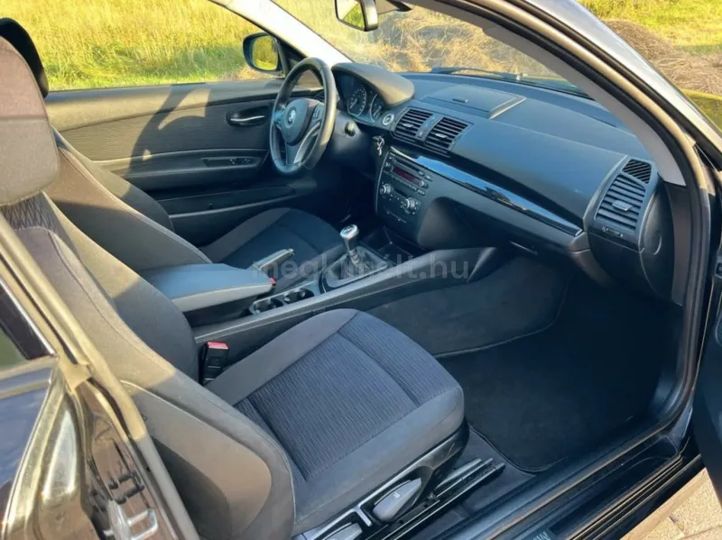 BMW 118 2011