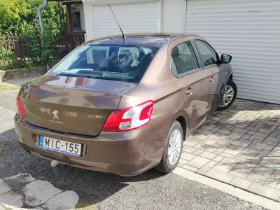 Peugeot 301 2013 (miniatűr)