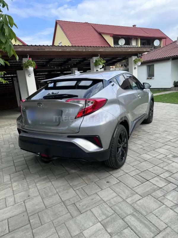Toyota C-HR 2017