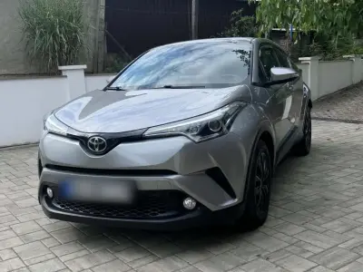 Toyota C-HR 2017 (miniatűr)