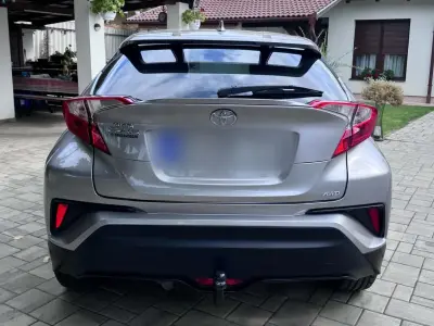 Toyota C-HR 2017 (miniatűr)