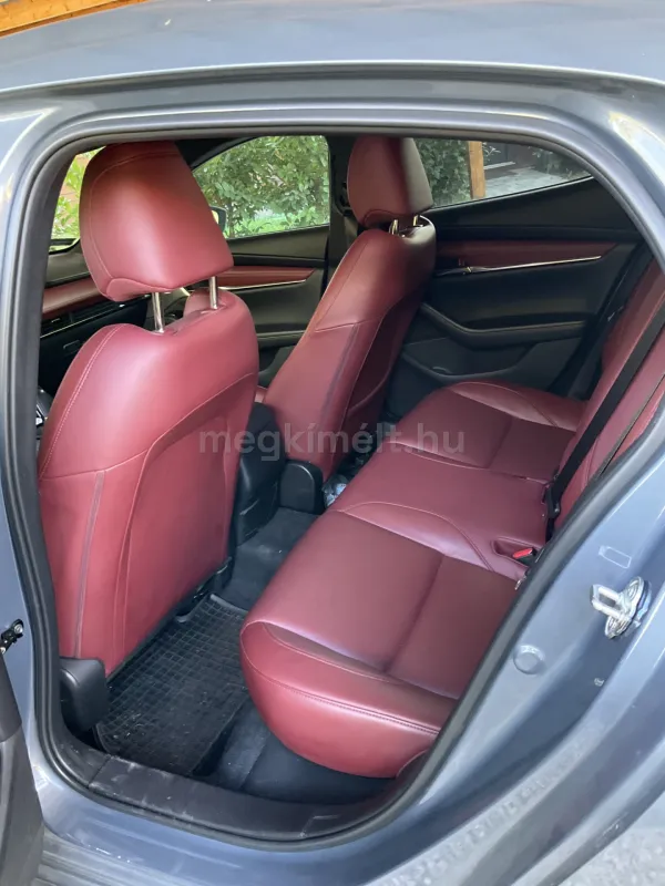 Mazda 3 2023