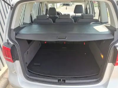 Volkswagen Touran 2012 (miniatűr)