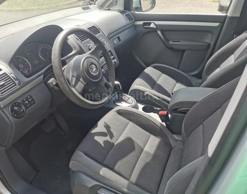 Volkswagen Touran 2012