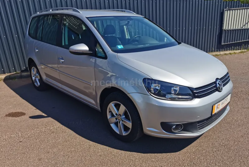Volkswagen Touran 2012