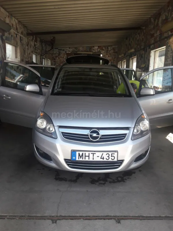 Opel Zafira 2013