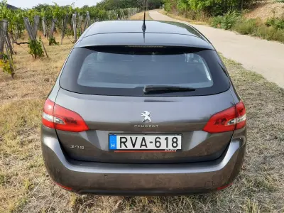 Peugeot 308 2019 (miniatűr)