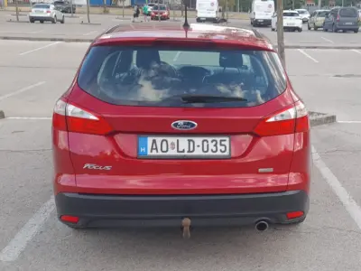 Ford Focus 2012 (miniatűr)