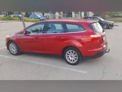 Ford Focus 2012 (miniatűr)