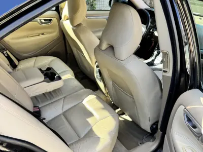 Volvo S60 2008 (miniatűr)