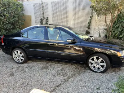 Volvo S60 2008 (miniatűr)