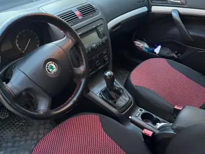 Skoda Octavia 2005 (miniatűr)