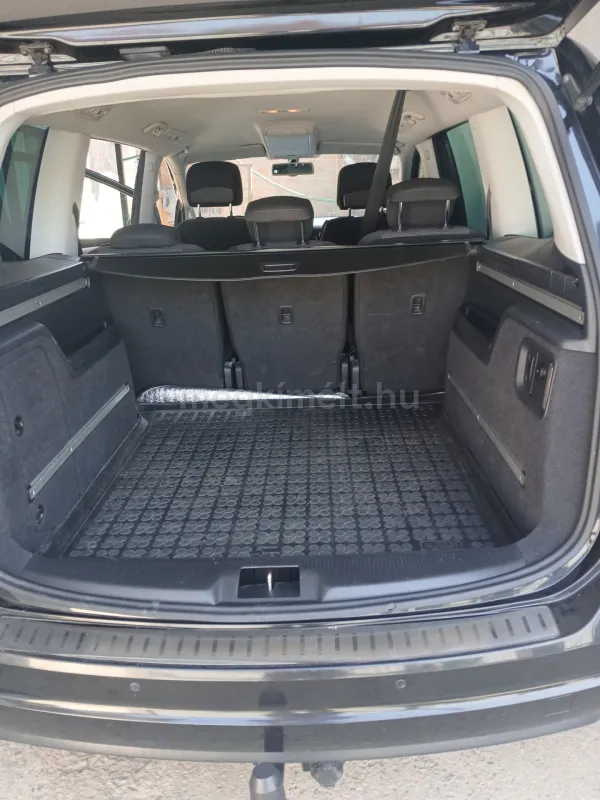 Volkswagen Sharan 2012