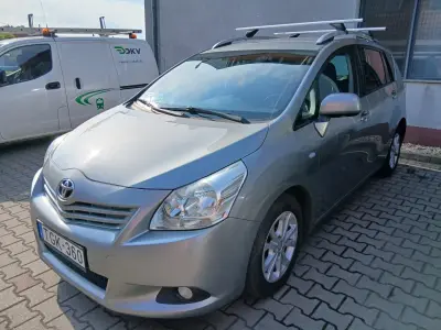 Toyota Verso 2012 (miniatűr)