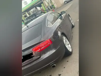 Audi A5 2010 (miniatűr)