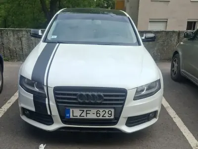 Audi A4 2011 (miniatűr)