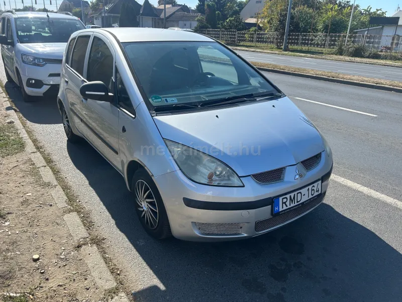 Mitsubishi Colt 2005