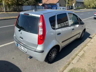 Mitsubishi Colt 2005 (miniatűr)