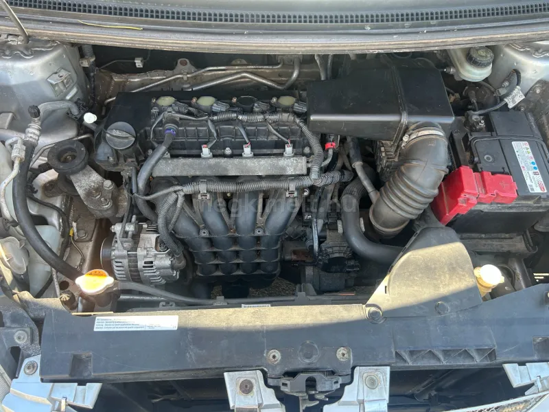 Mitsubishi Colt 2005