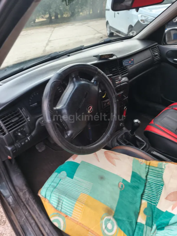 Opel Vectra 1999