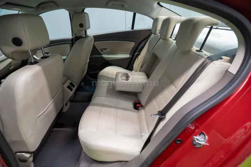 Renault Fluence 2015