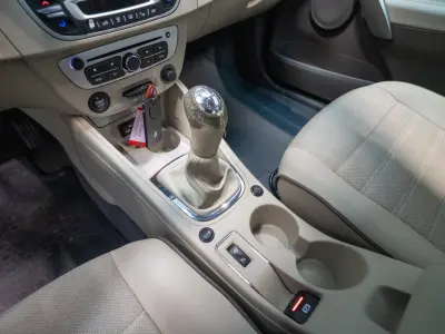Renault Fluence 2015 (miniatűr)