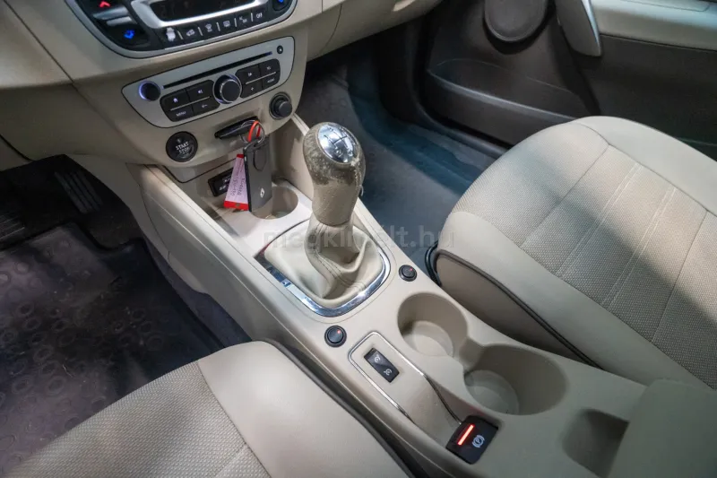 Renault Fluence 2015