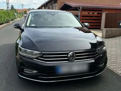 Volkswagen Passat Sedan