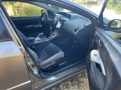 Honda Civic 2005 (miniatűr)