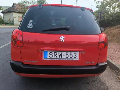 Peugeot 207 2009 (miniatűr)
