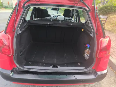 Peugeot 207 2009 (miniatűr)