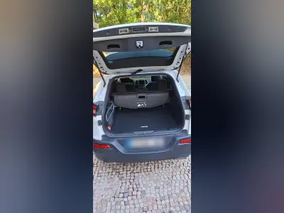 Jeep Cherokee 2015 (miniatűr)