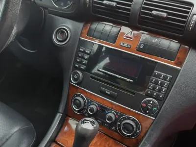 Mercedes-Benz C 280 2007 (miniatűr)