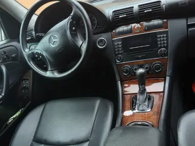 Mercedes-Benz C 280 2007 (miniatűr)
